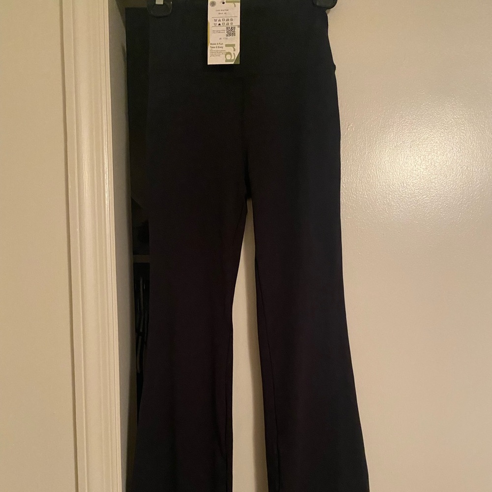 Halara black flared leggings NWT